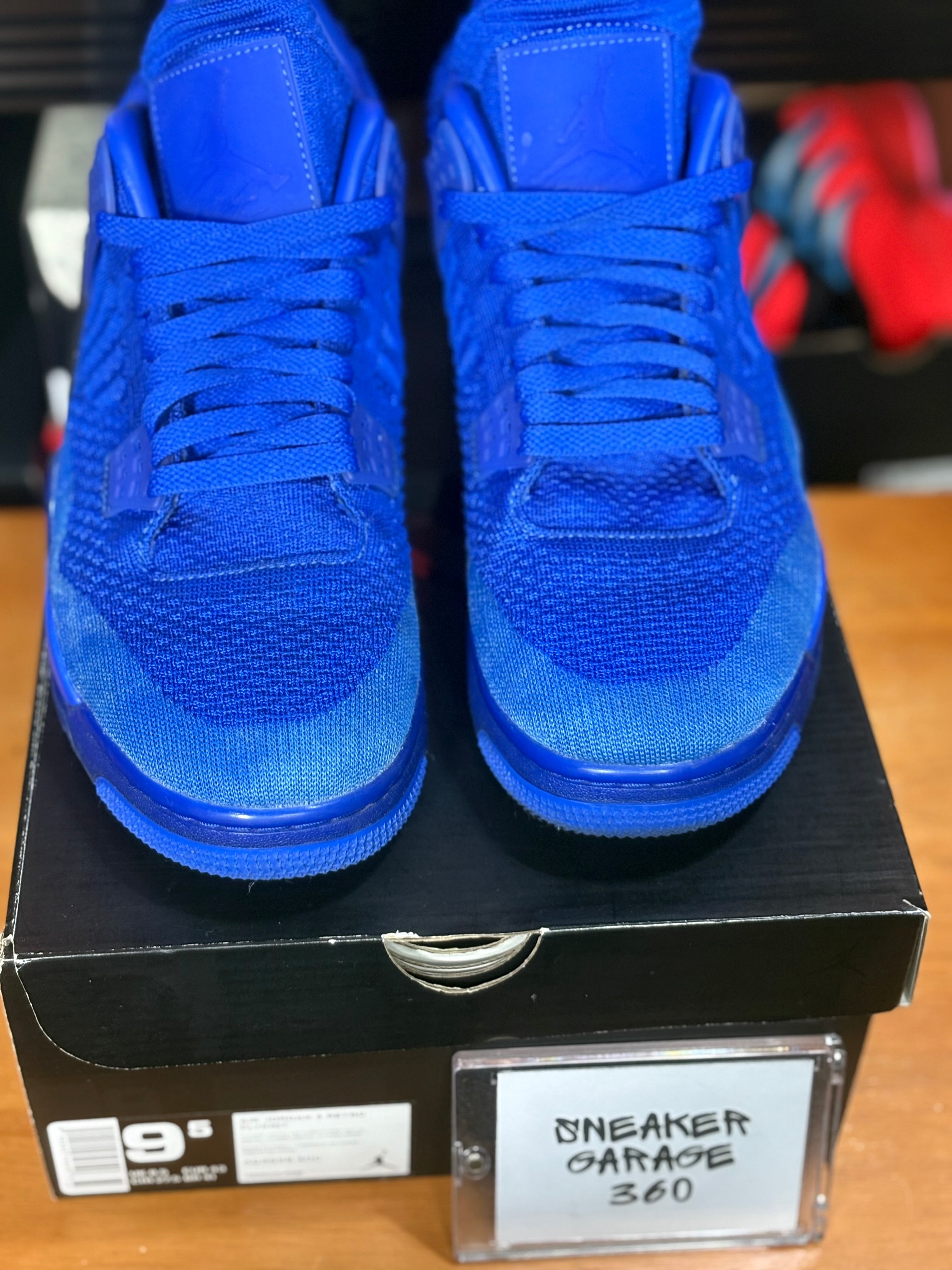 Jordan 4 Flyknit Hyper Royal- Size 9.5