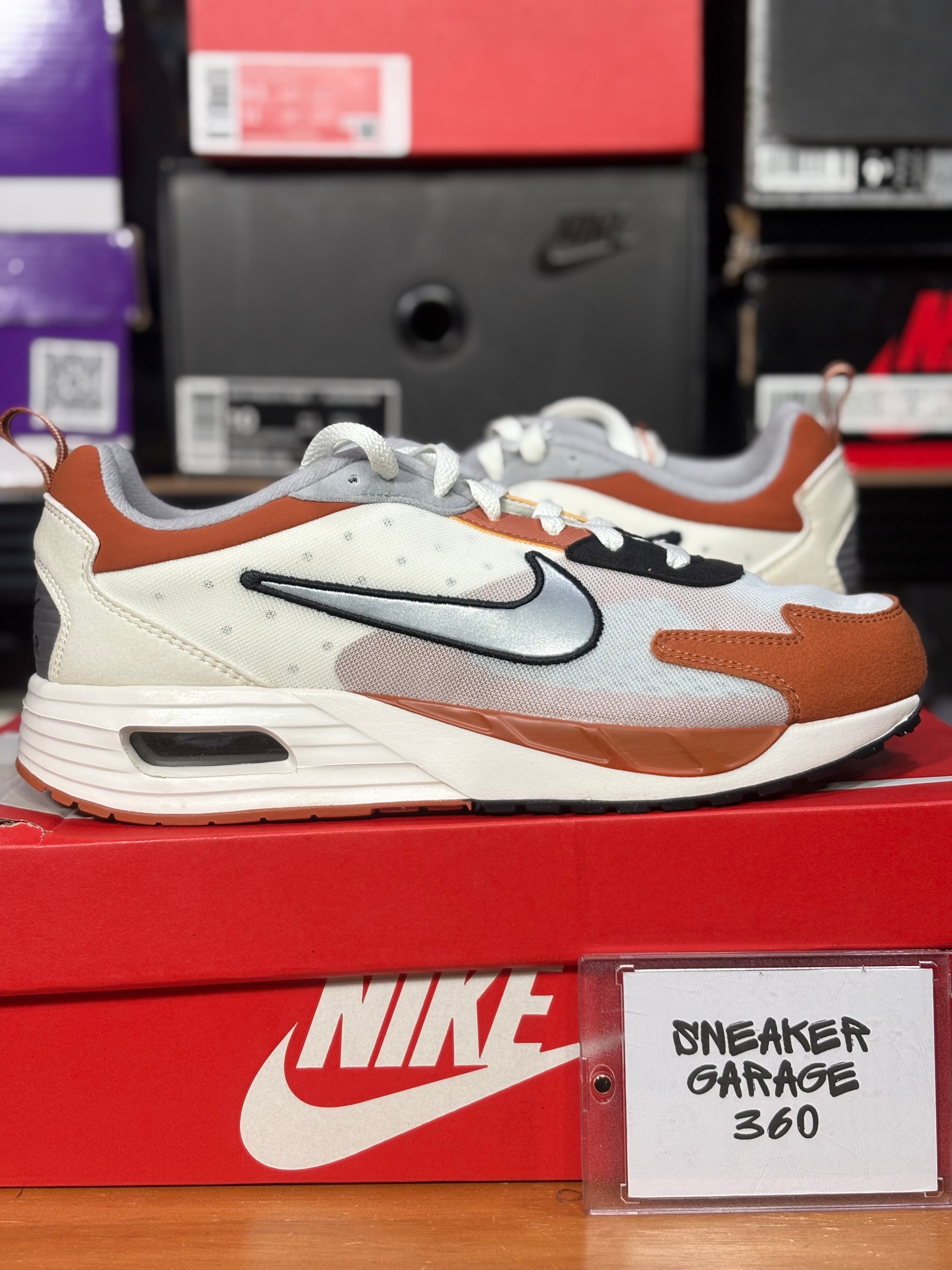 DS Nike Air Max Solo Texas Longhorns- Size 9