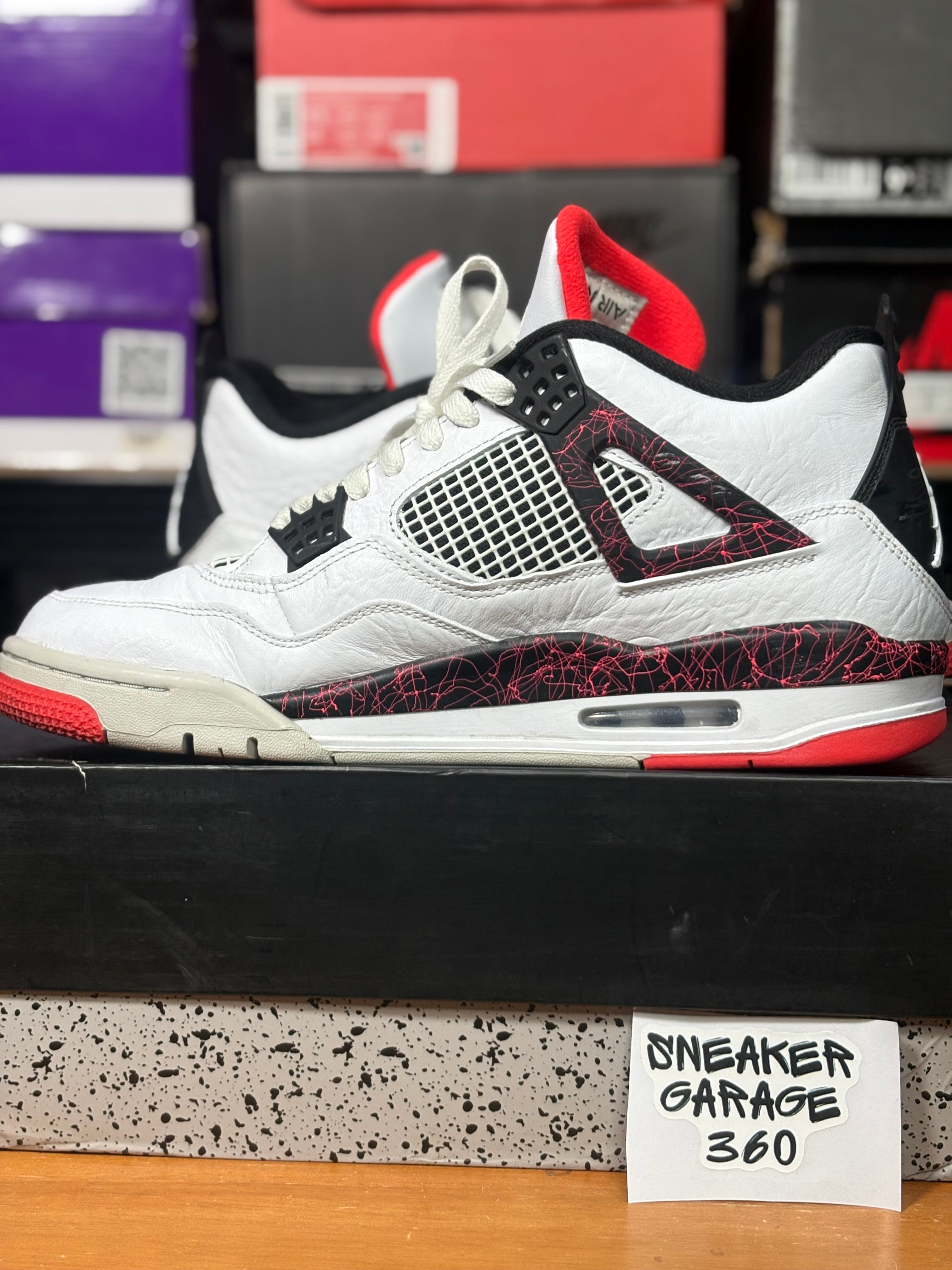 Jordan 4 Pale Citron- Size 11