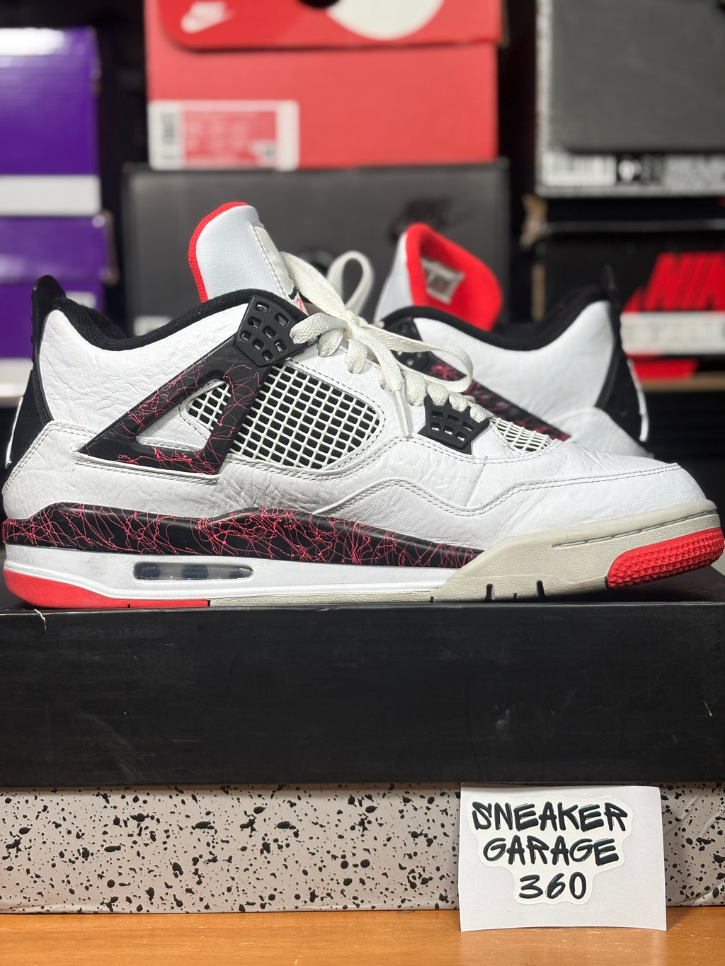Jordan 4 Pale Citron- Size 11