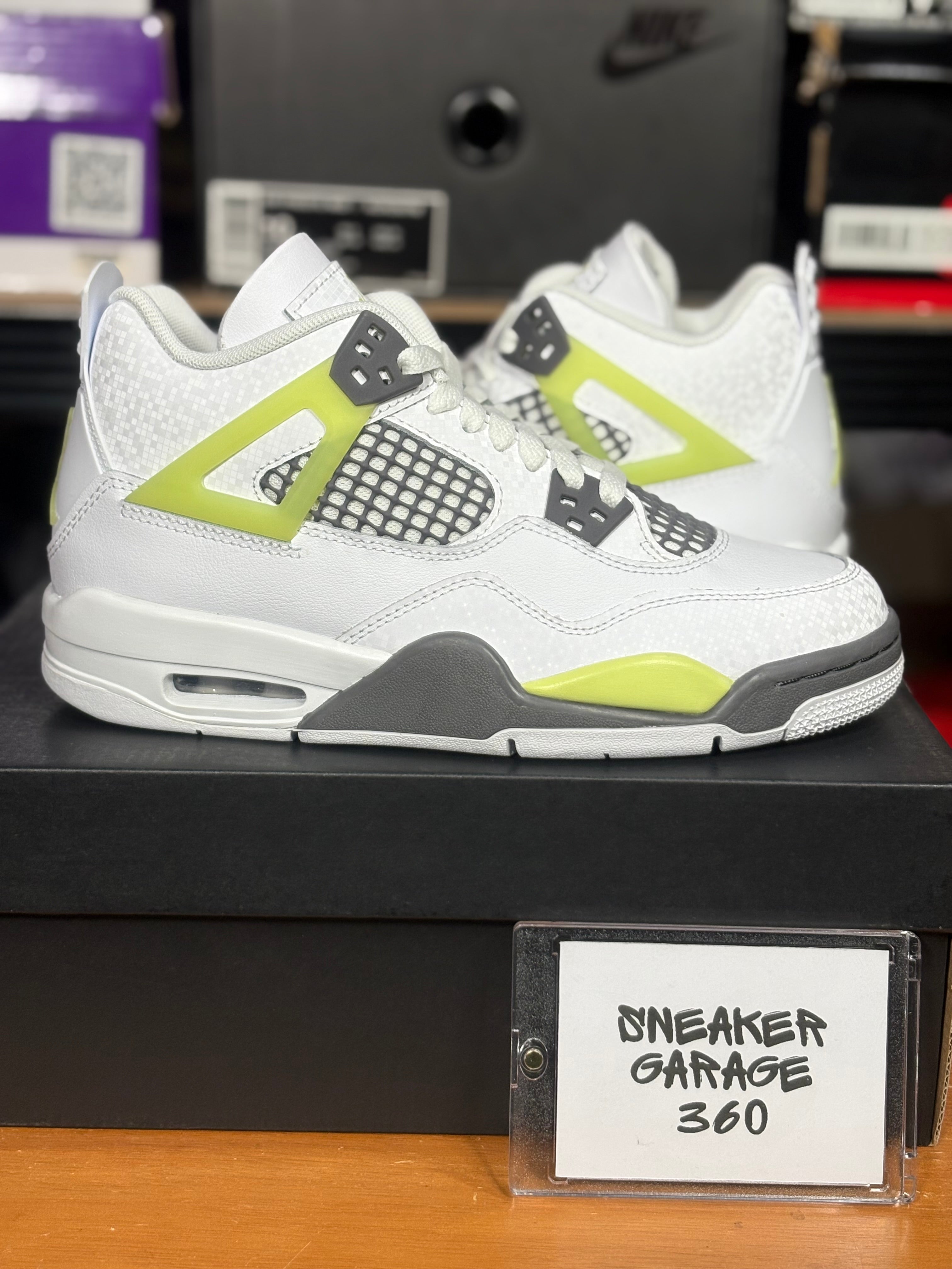 DS Jordan 4 Citrus Twist GS- Size 5Y