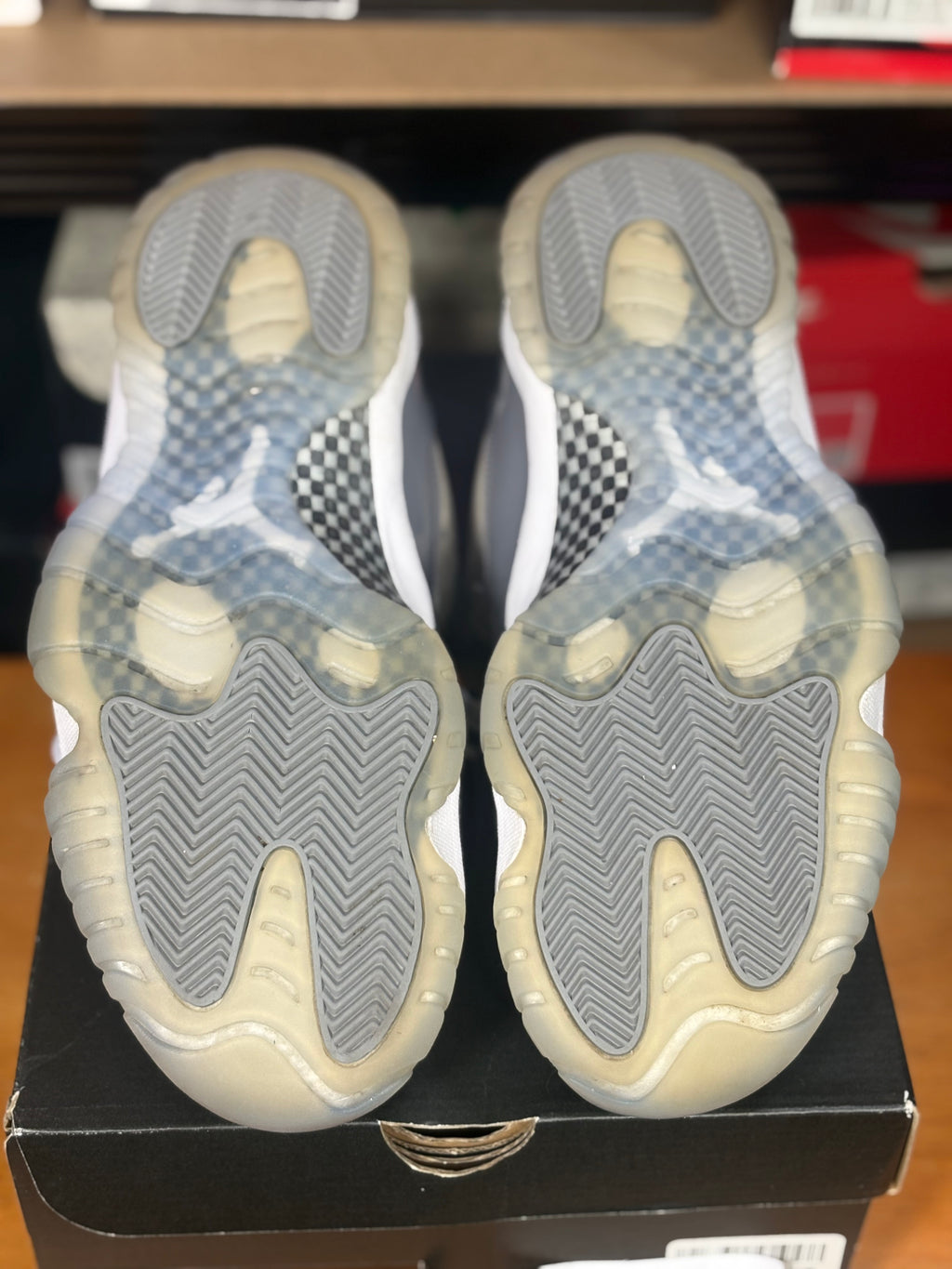 Jordan 11 Cool Grey Low - Size 10
