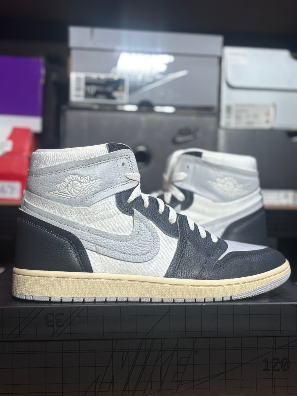 DS Jordan 1 Method of Make Anthracite-Size 10M/11.5 women
